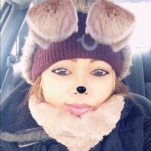 Meet your Posher, Bernadette